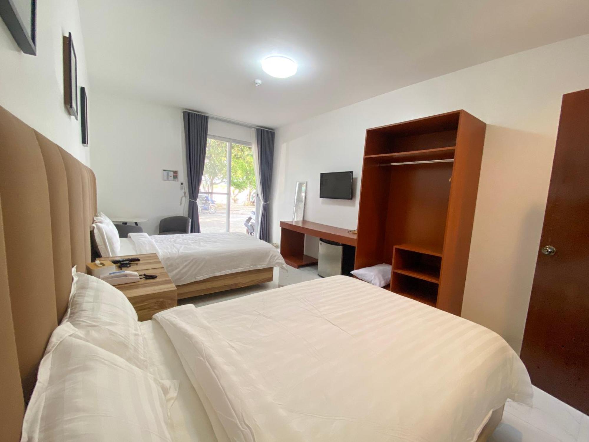 Q Beach Resort Cabangan Habitación foto